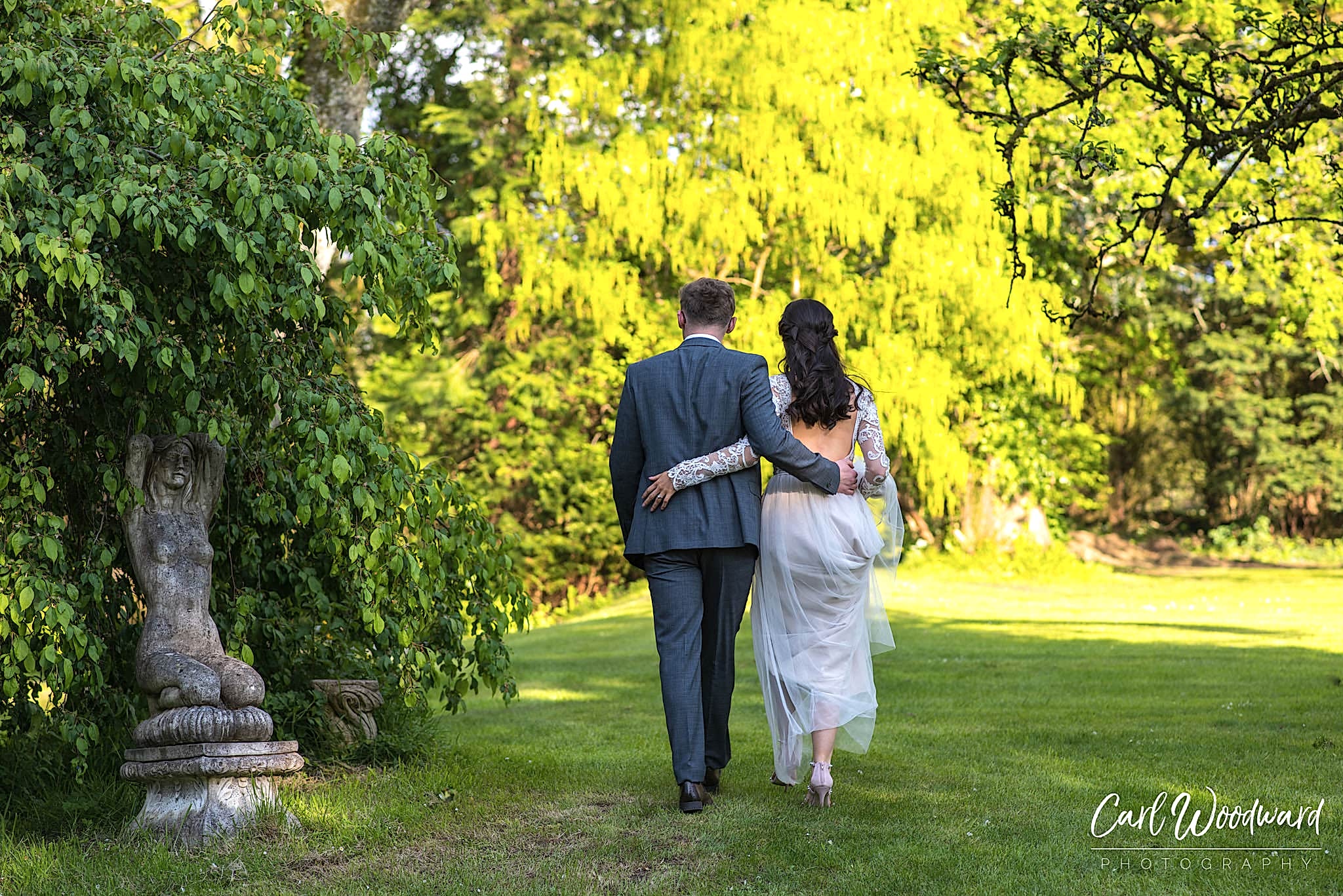 023-pencoed-house-estate-wedding-wedding-photography-cardiff-wedding-photographer.jpg