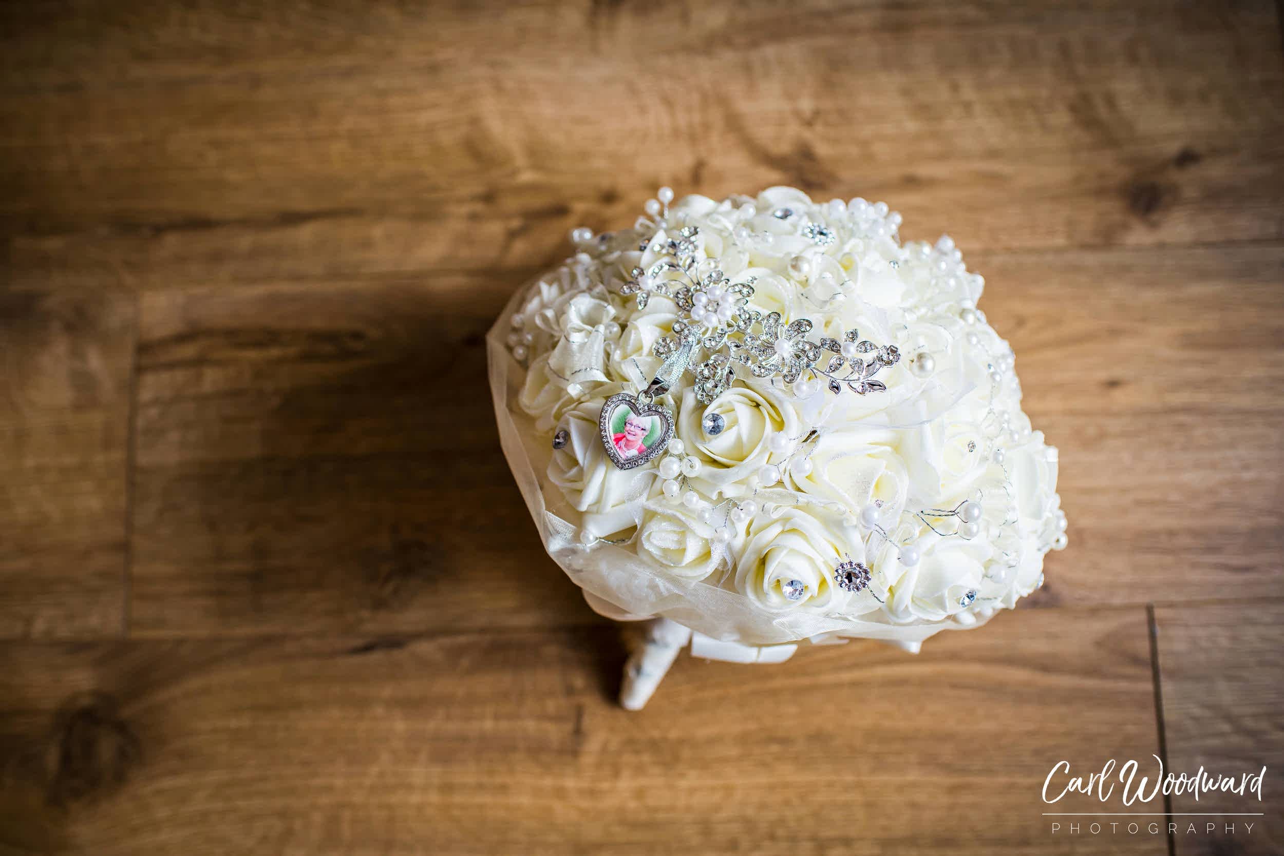 004-Mountain-Ash-Golf-Club-Wedding-Photography-Cardiff-Wedding-Photographer.jpg