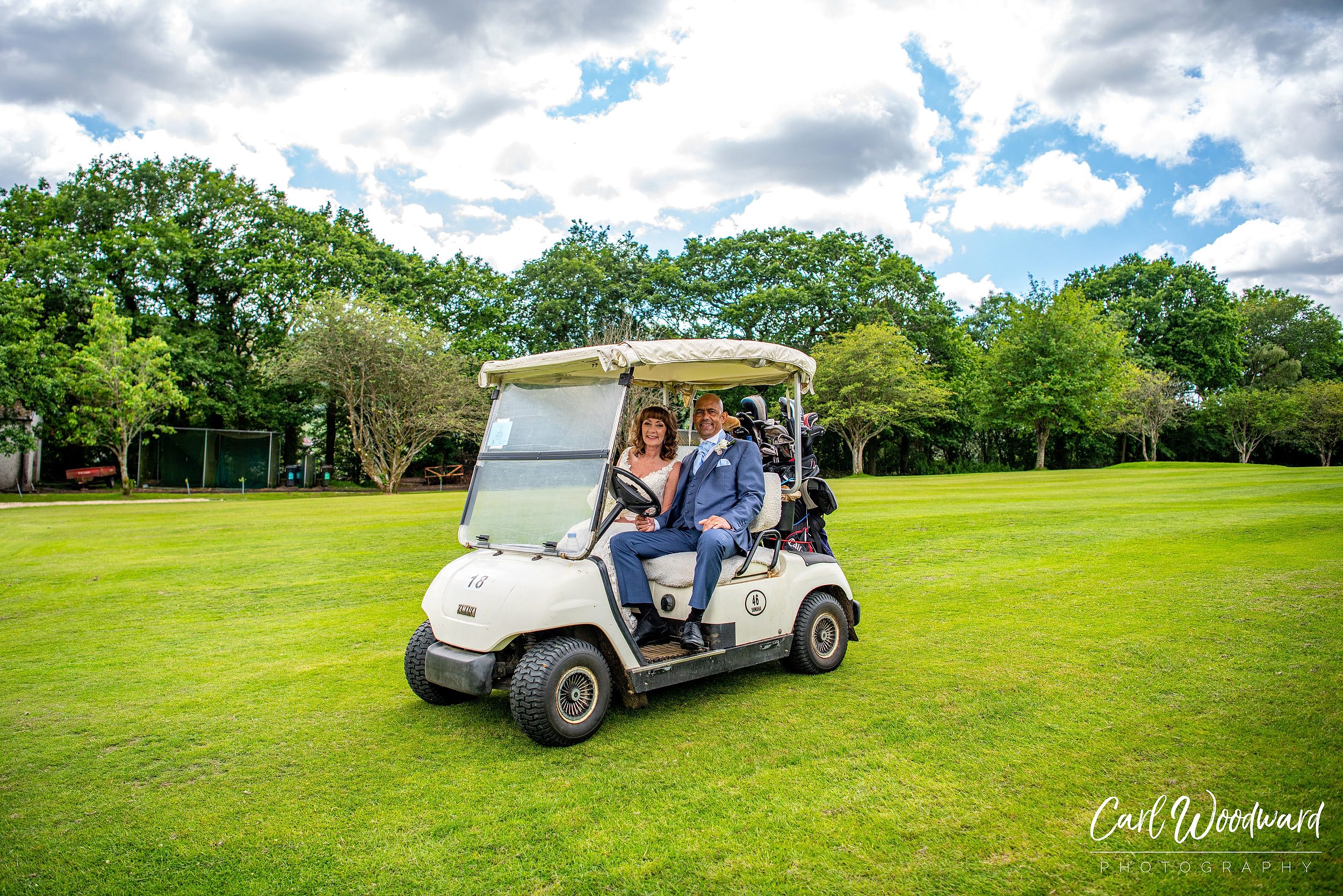 011-Mountain-Ash-Golf-Club-Wedding-Photography-Cardiff-Wedding-Photographer.jpg