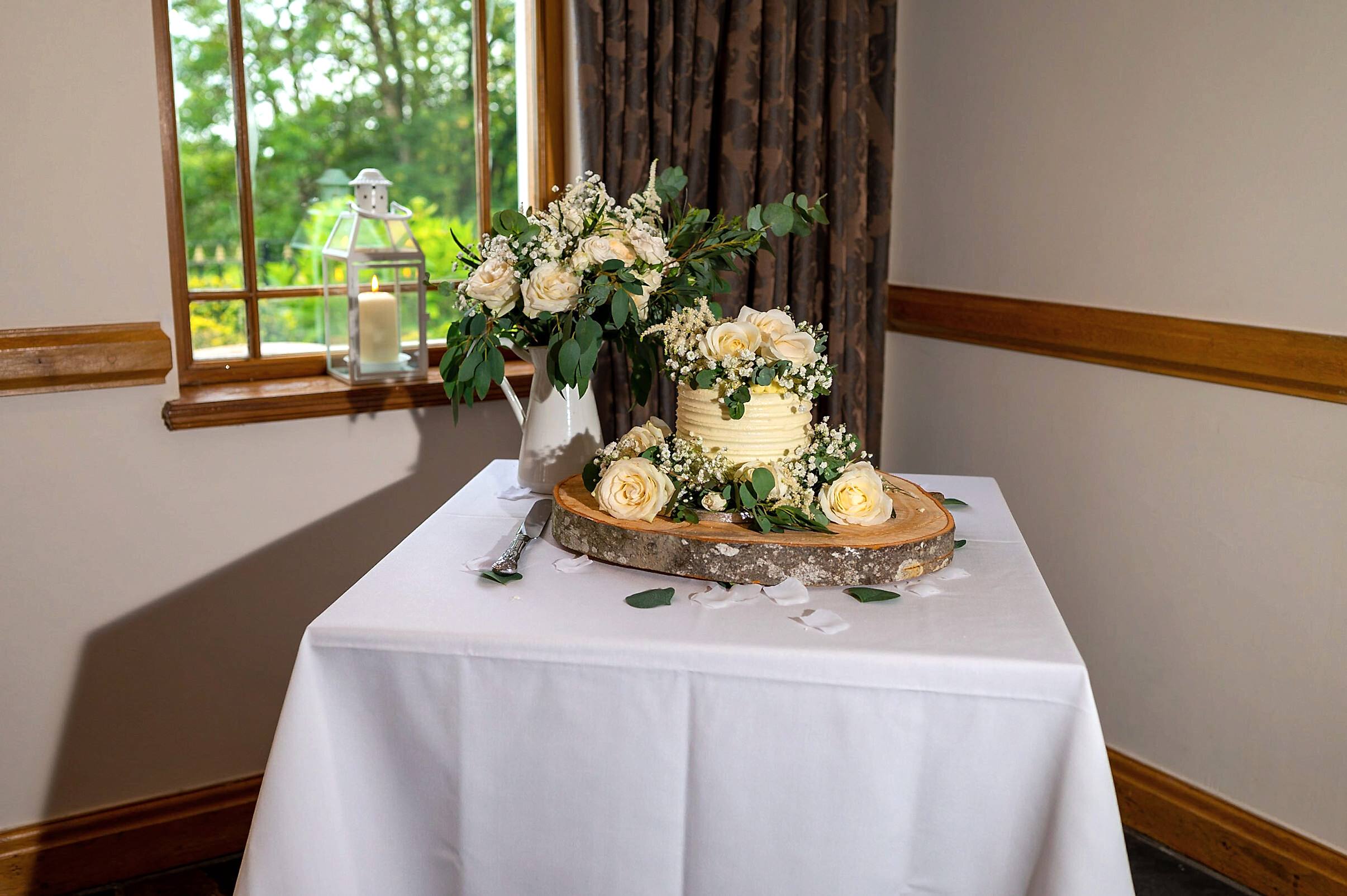 043-King-Arthur-Hotel-Wedding-Photography-South-Wales-Wedding-Photography.jpg