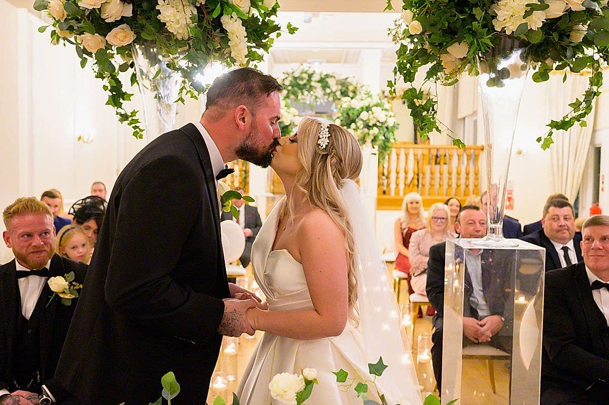 31-My-Favourite-Shots-As-A-South-Wales-Wedding-Photographer-Carl-Woodward-photography.jpg
