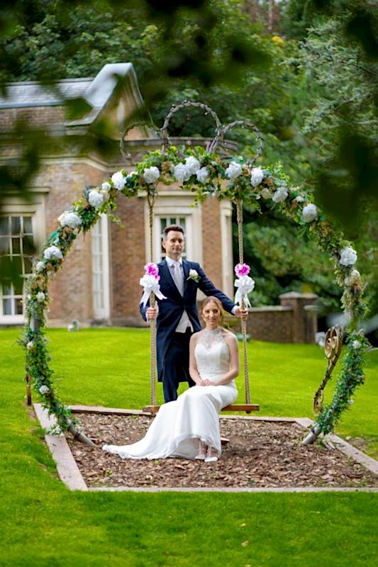 How To Choose The Best South Wales Wedding Photographer