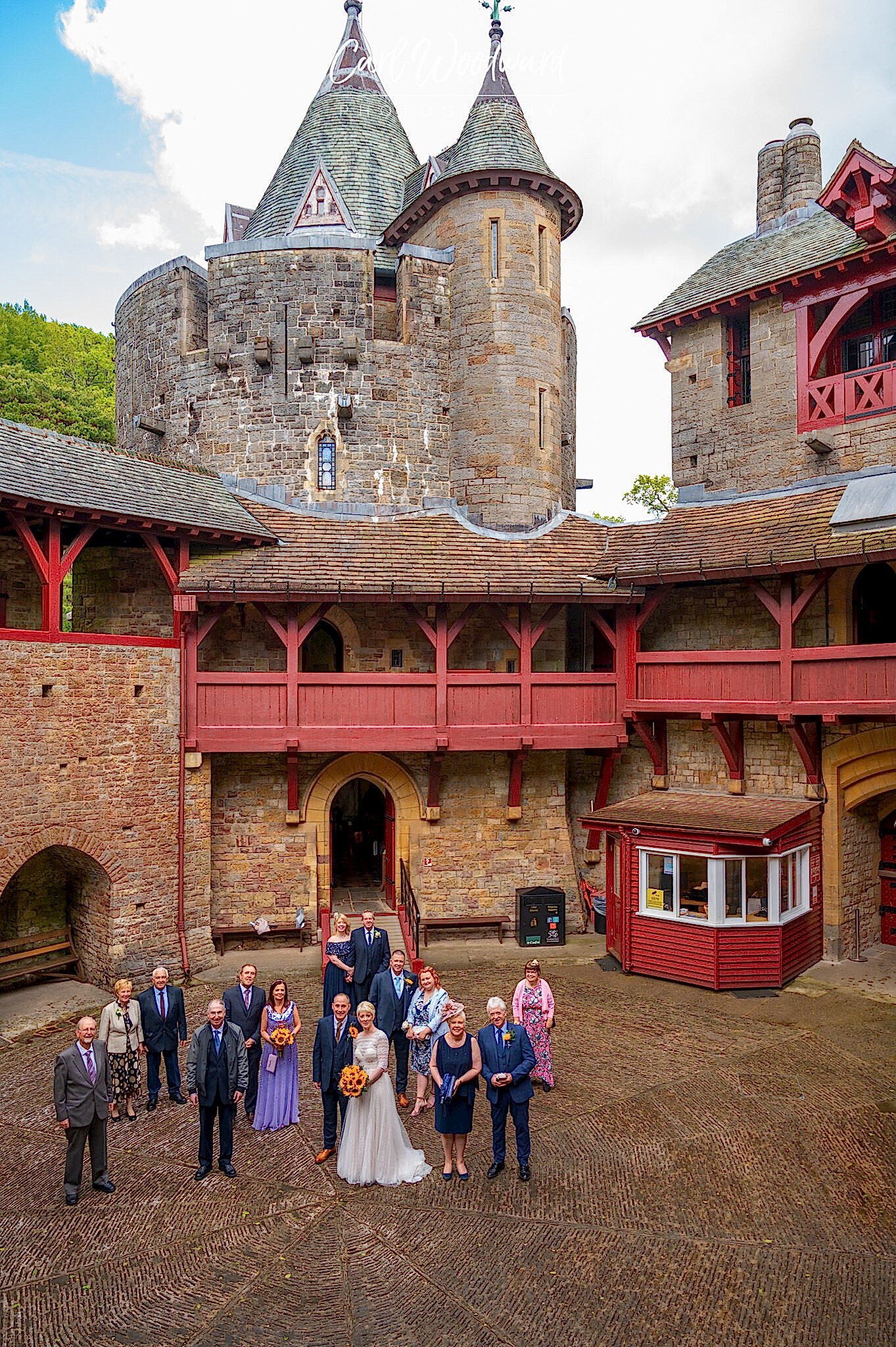 017-Castell-Coch-Weddings-Wedding-Photography-Cardiff-Wedding-photographer.jpg