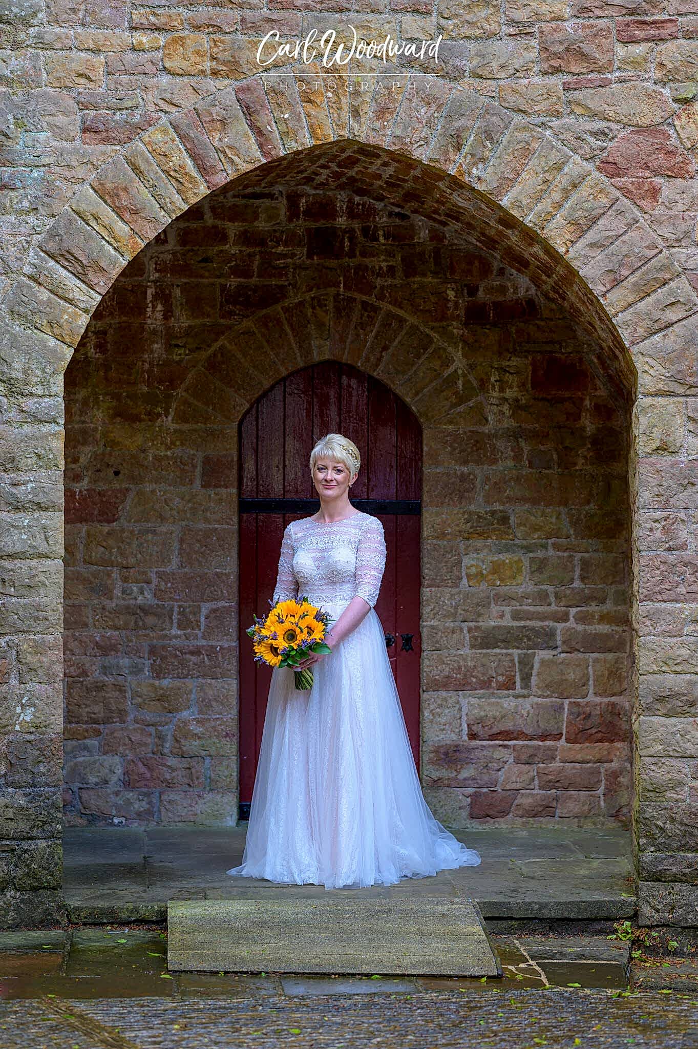 024-Castell-Coch-Weddings-Wedding-Photography-Cardiff-Wedding-photographer.jpg